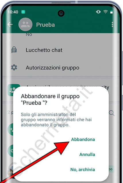 Conferma l'uscita dal gruppo WhatsApp