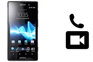 Effettua videochiamate con a Sony Xperia ion HSPA